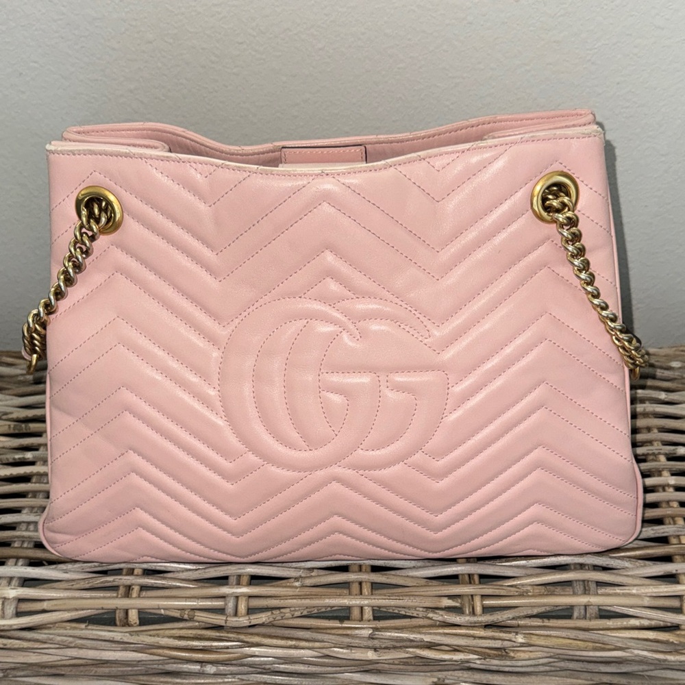Gucci GG Marmont Pink Chevron Leather Shoulder Bag Medium Chain - Picture 4 of 7
